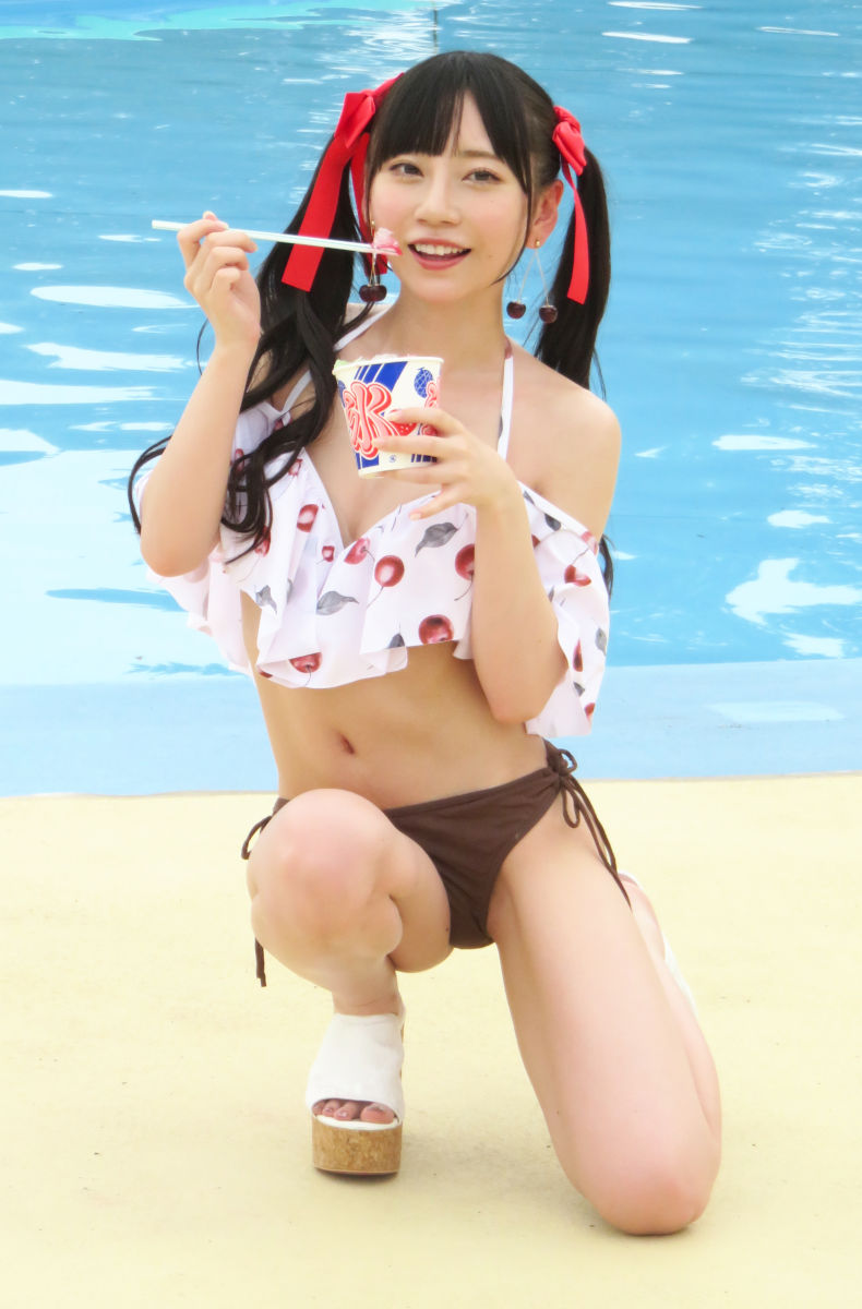 【画像・写真】七沢みあが可愛すぎる!猛暑の水着撮影会でファンの視線をくぎ付けに