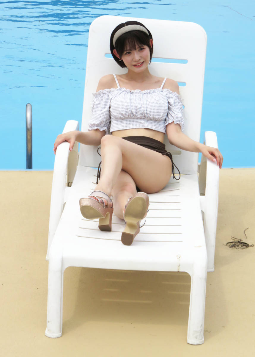 【画像・写真】キュートな笑顔にメロメロ!山本栞 初の水着ランウェーは「テンション上がって割とノリノリでやっちゃった」