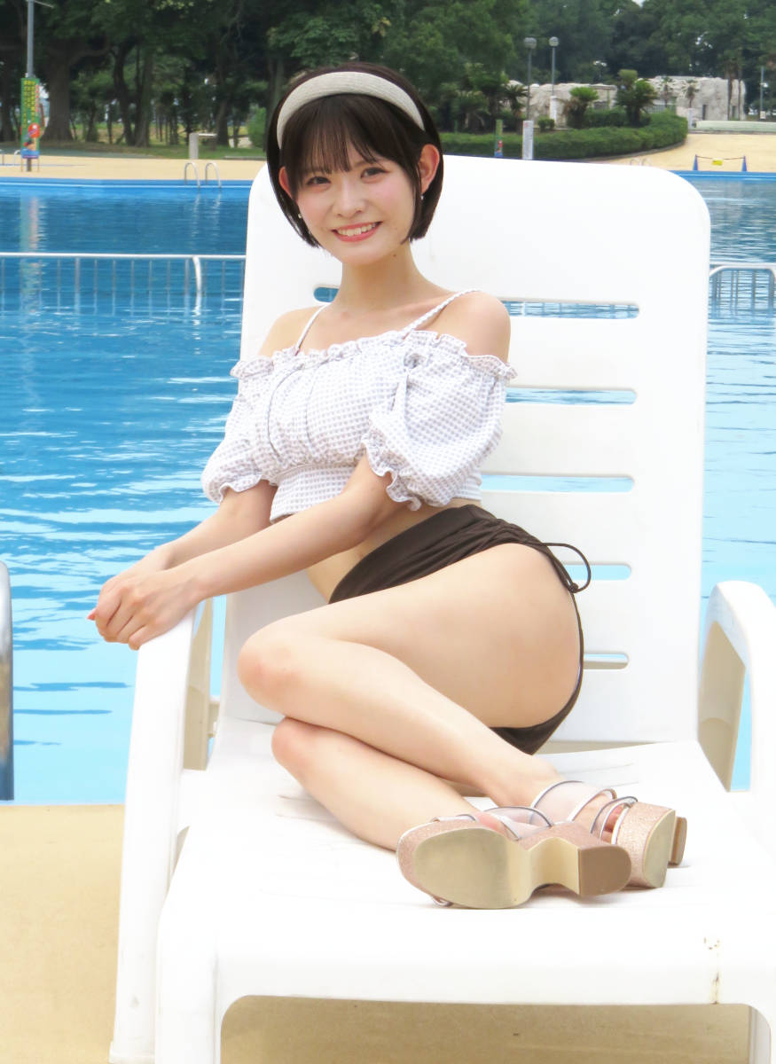 【画像・写真】キュートな笑顔にメロメロ!山本栞 初の水着ランウェーは「テンション上がって割とノリノリでやっちゃった」