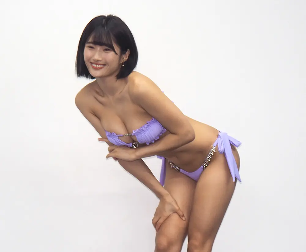 【画像・写真】黄金比率の究極ボディー・浅海ゆづき 「エッチでかわいい」ガーゼビキニでイベント登場