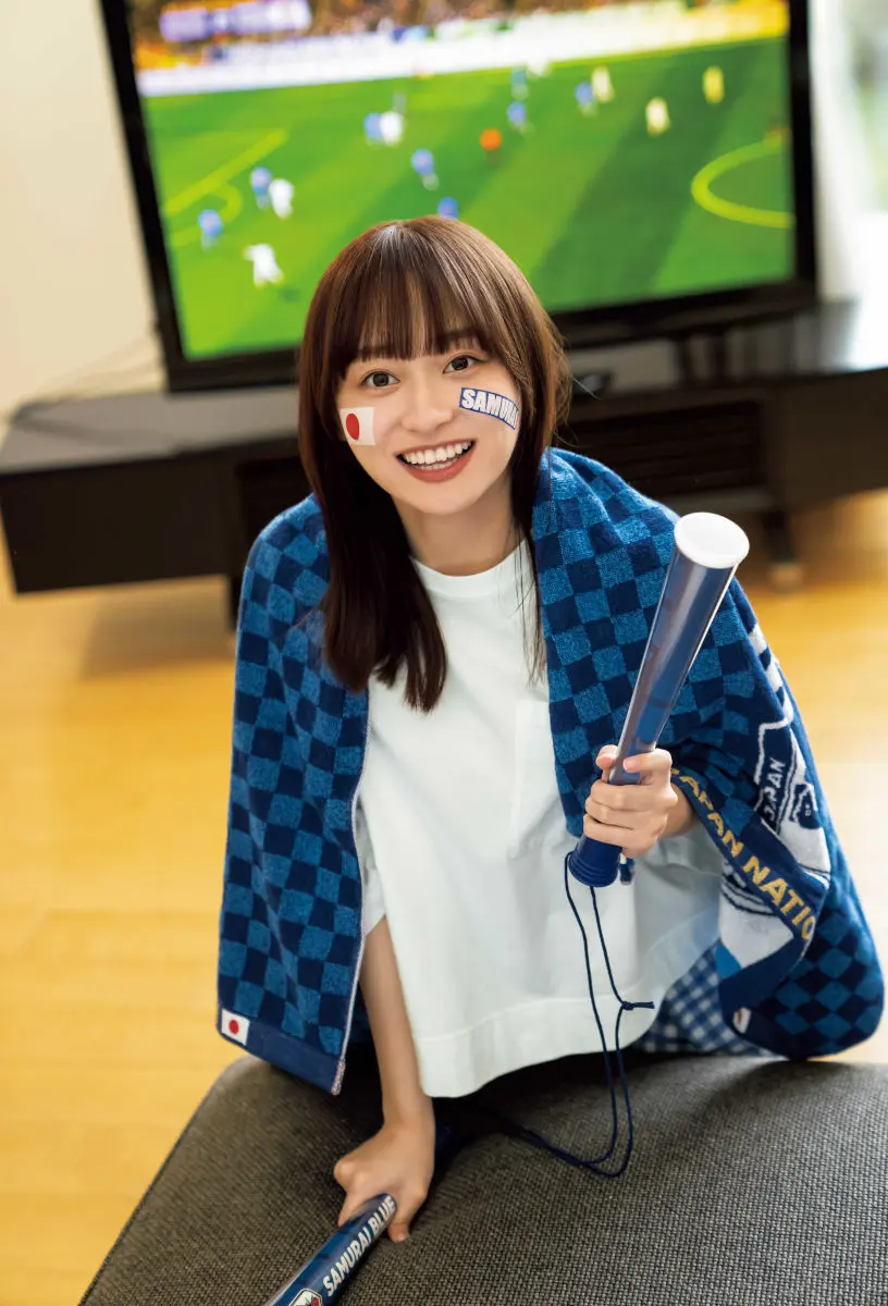 日向坂46の影山優佳©LUCKMAN／集英社