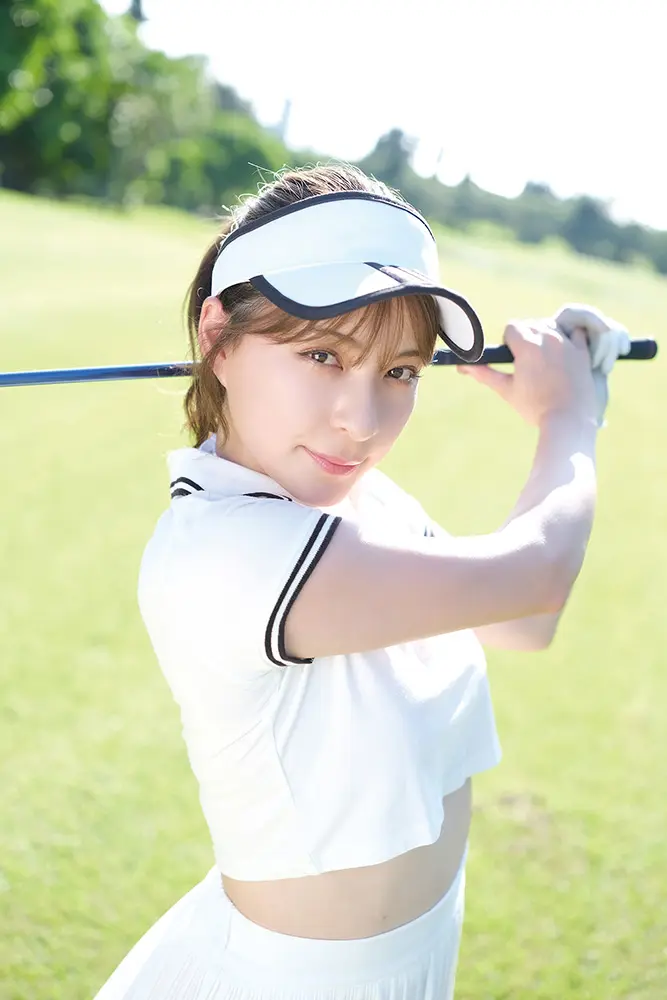 【画像・写真】元HKT48山本茉央 透明感溢れる美ボディーを大胆披露「初めての姿が沢山詰まってます」