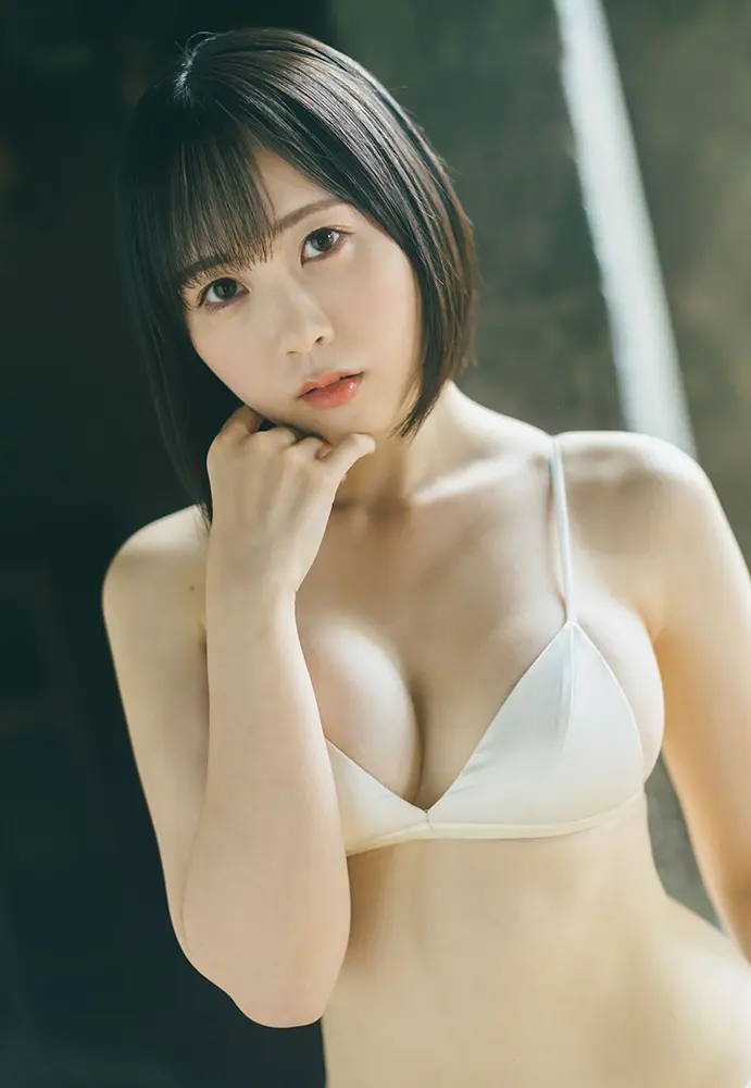 【画像・写真】フェロモン全開のセクシーショット連発♡グラビア界の新星・澄田綾乃 ぷるぷる美巨乳を大胆披露