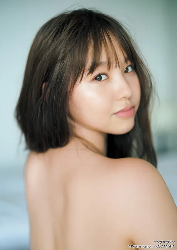 【画像・写真】小嶋陽菜 艶やかランジェリー&ビキニショットで衝撃のグラビア“カムバック”