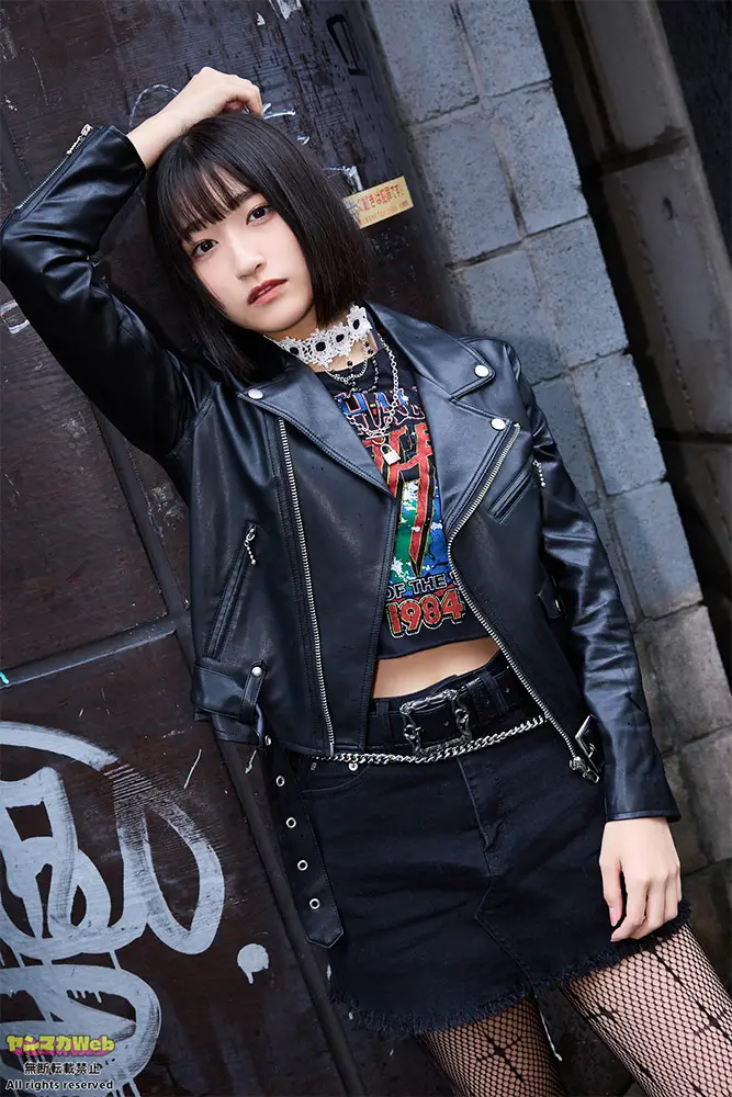 【画像・写真】正統派美女が“パンク”に攻める！「Devil ANTHEM.」水野瞳　カッコかわいいショットを連発