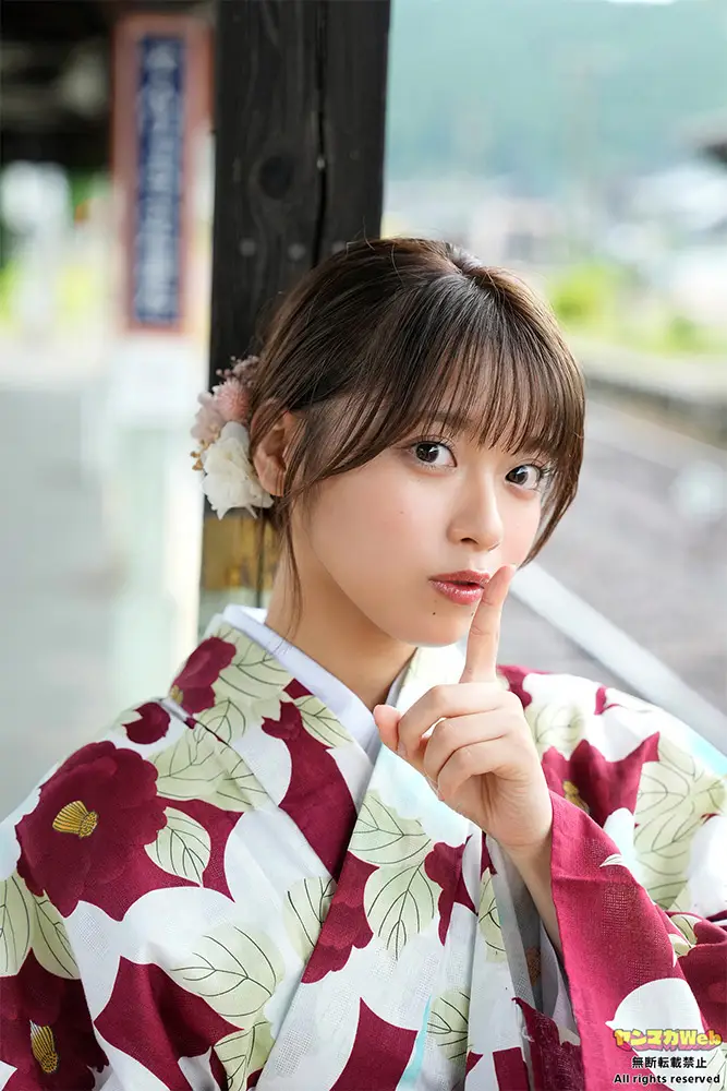 【画像・写真】極上“アザカワ女子”まるぴ　魅惑の入浴カットで豊満バストをチラリ