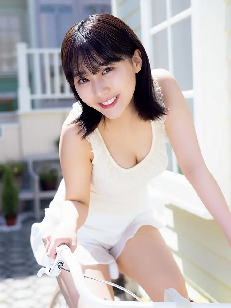 【画像・写真】キュートさ爆発ショットを連発♡HKT48・田中美久 ビキニからこぼれる豊満バストをで魅了