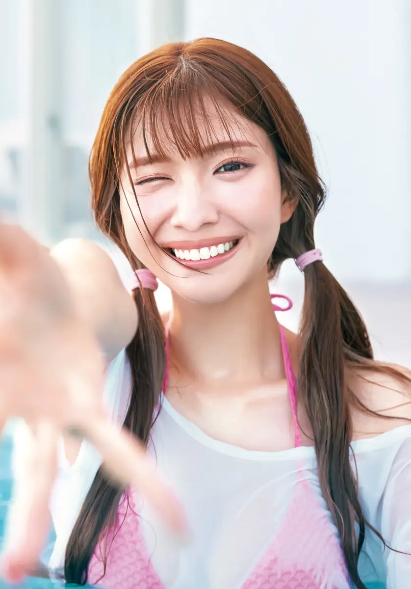 【画像・写真】最強美形カリスマ降臨!汐見まとい 超ハイスペ女子がふんわり美バストで魅了