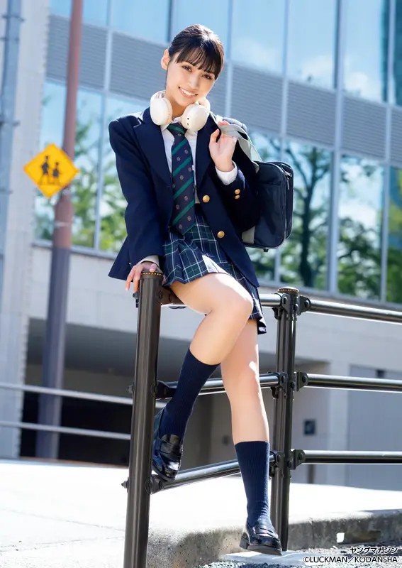 【画像・写真】ライダー女優・坂巻有紗 「かわいい×色っぽい」激エモショットを大公開