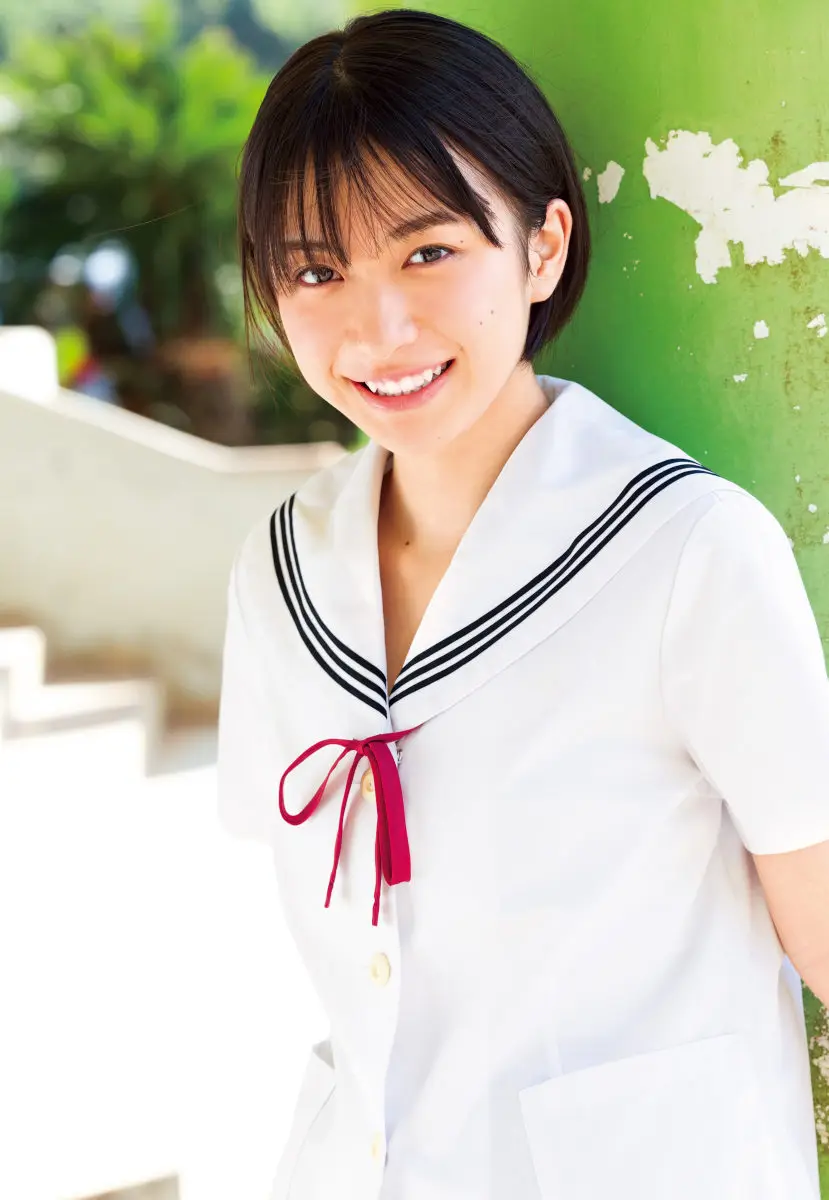 【画像・写真】制コレ22GP・蓬莱舞 1st写真集からあふれだした美ボディーあらわな限定カット公開