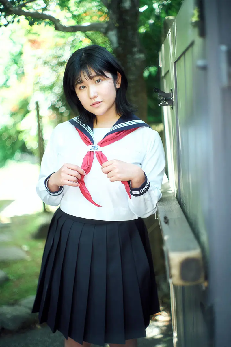 【画像・写真】清純なんだけど…朝野ナツ　“ほんとにすごい！”ド迫力Iカップ乳を大公開