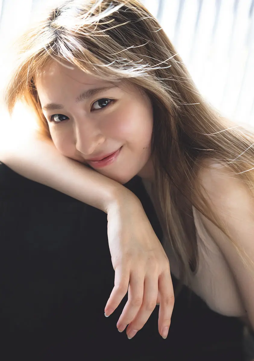 【画像・写真】ライダーヒロイン魅惑のまんまるヒップ♡坂巻有紗 色気発散のセクシーショットを大胆披露