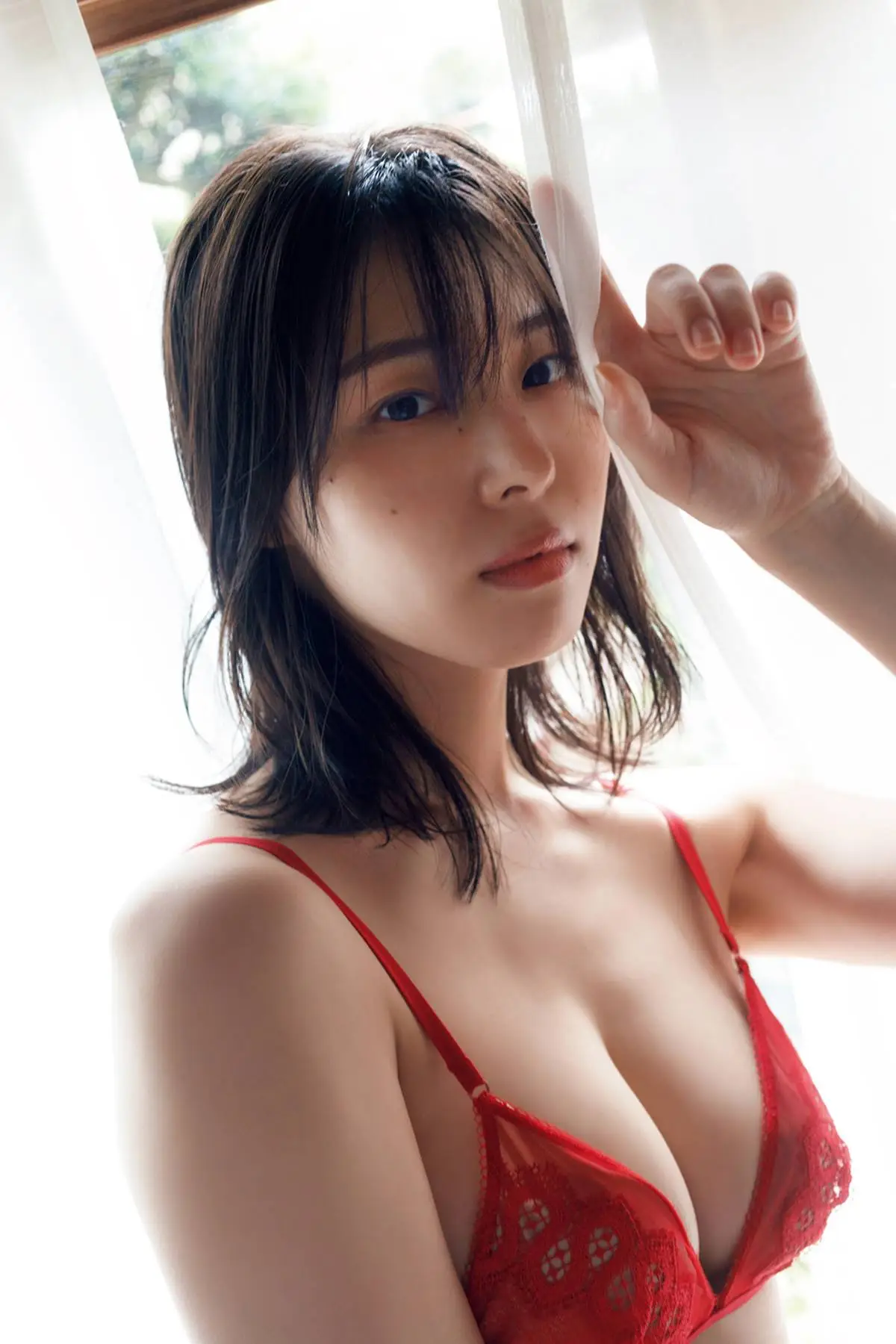 【画像・写真】ニャンていうパイだ♡ちーまき 猫衣装で令和最強ボディ露出