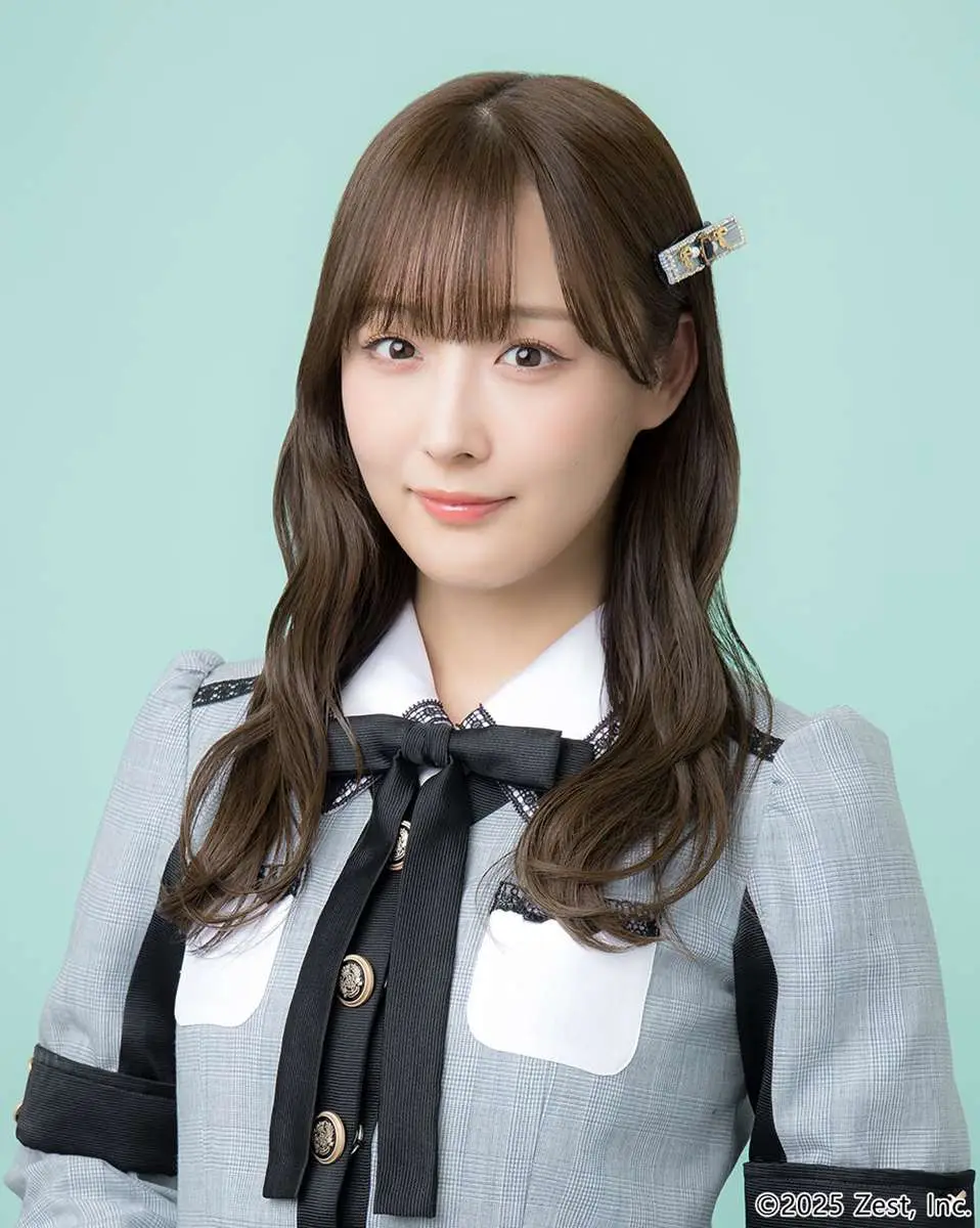 【画像・写真】肌に張りつく真紅のレース下着…♡鎌田菜月 初写真集で見せた赤の衝撃