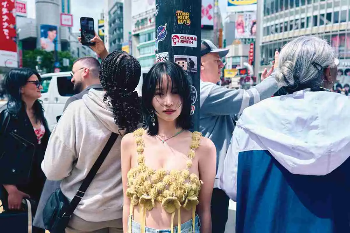【画像・写真】丸見え寸前…♡永尾まりや　体重計1枚で挑む“銭湯態勢”