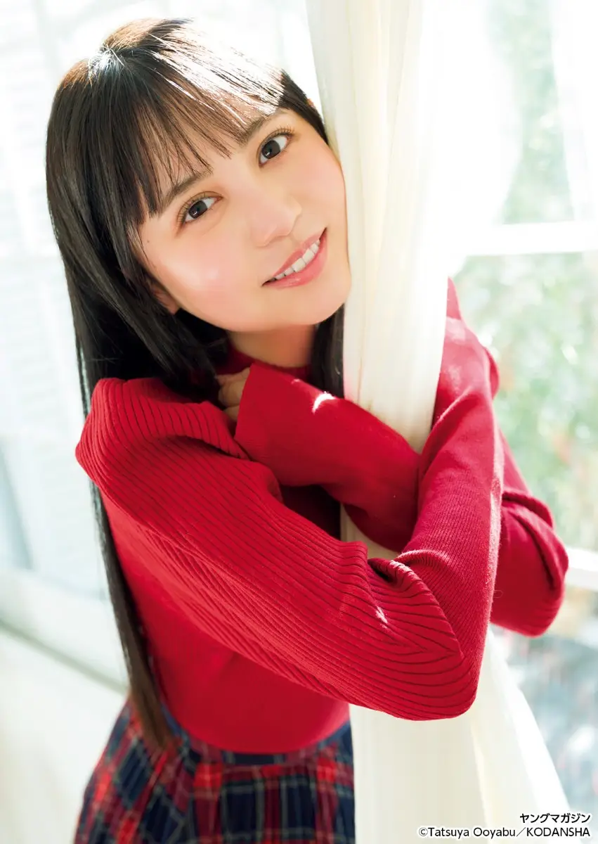 【画像・写真】爆食に隠れた妖艶な美ボディー♡ゆるりとな～　ラブリーであま～い初グラビア