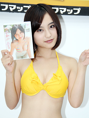 【画像・写真】意外にもEカップ あいか「セクシーですね、これは」