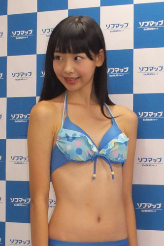 上原真央