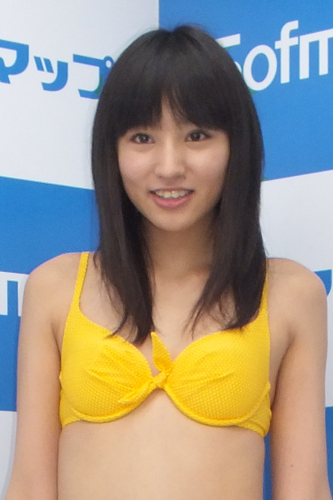 保田真愛