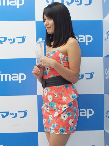 川村ゆきえ