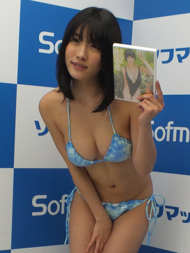 【画像・写真】石原さとみ似の今野杏南 ウエディングドレスからF乳ポロン