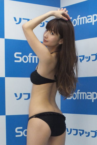 中川杏奈