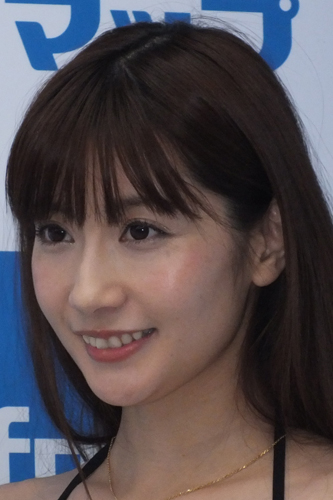 中川杏奈