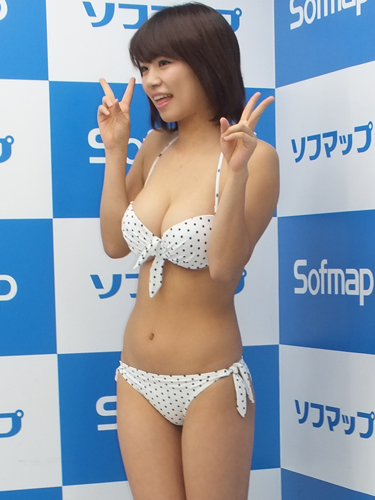 【画像・写真】菜乃花 自慢のHカップバスト「めっちゃポロってました」
