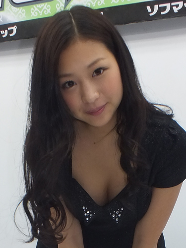 佐山彩香