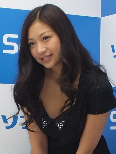 佐山彩香