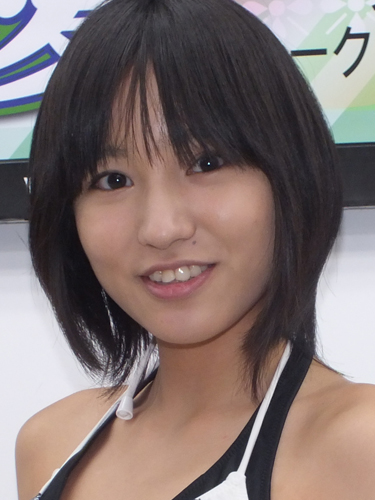 保田真愛